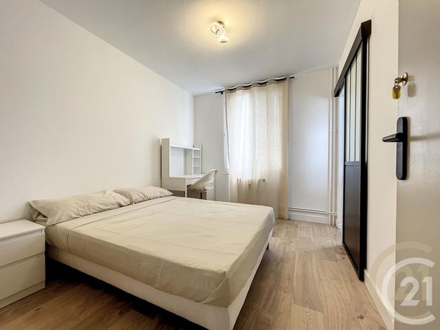 Appartement T4 à louer - 4 pièces - 67.0 m2 - TROYES - 10 - CHAMPAGNE-ARDENNE - Century 21 Lairé Immobilier