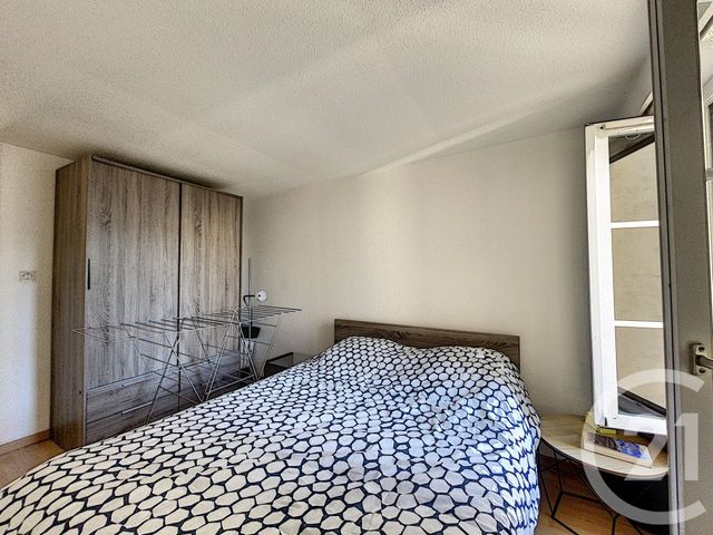 Appartement F2 à louer - 2 pièces - 42.0 m2 - TROYES - 10 - CHAMPAGNE-ARDENNE - Century 21 Lairé Immobilier