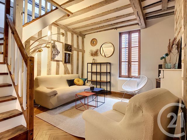 Appartement F2 à louer - 3 pièces - 45.0 m2 - TROYES - 10 - CHAMPAGNE-ARDENNE - Century 21 Lairé Immobilier