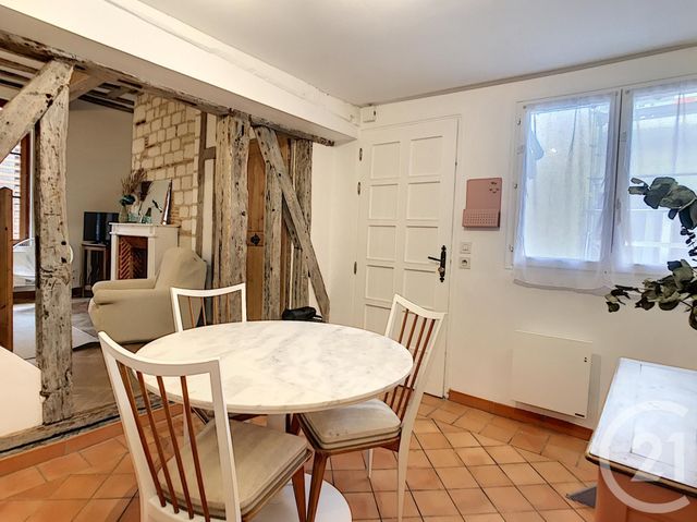 Appartement F2 à louer - 3 pièces - 45.0 m2 - TROYES - 10 - CHAMPAGNE-ARDENNE - Century 21 Lairé Immobilier