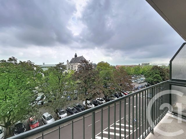 Appartement F3 à louer - 3 pièces - 73.44 m2 - TROYES - 10 - CHAMPAGNE-ARDENNE - Century 21 Lairé Immobilier