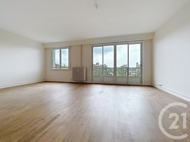 Appartement F3 à louer - 3 pièces - 73.44 m2 - TROYES - 10 - CHAMPAGNE-ARDENNE - Century 21 Lairé Immobilier