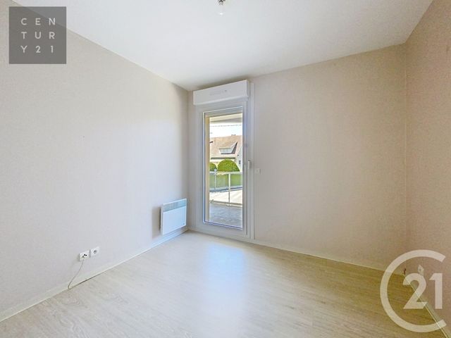 Appartement à louer - 3 pièces - 66.3 m2 - TROYES - 10 - CHAMPAGNE-ARDENNE - Century 21 Lairé Immobilier