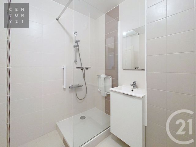 Appartement à louer - 3 pièces - 66.3 m2 - TROYES - 10 - CHAMPAGNE-ARDENNE - Century 21 Lairé Immobilier