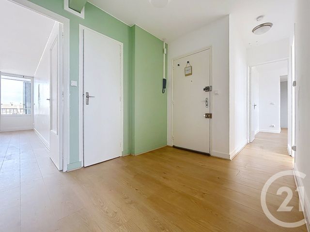 Appartement F3 à louer - 3 pièces - 75.0 m2 - TROYES - 10 - CHAMPAGNE-ARDENNE - Century 21 Lairé Immobilier