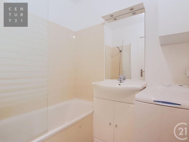 Appartement F3 à vendre - 3 pièces - 65.07 m2 - TROYES - 10 - CHAMPAGNE-ARDENNE - Century 21 Lairé Immobilier