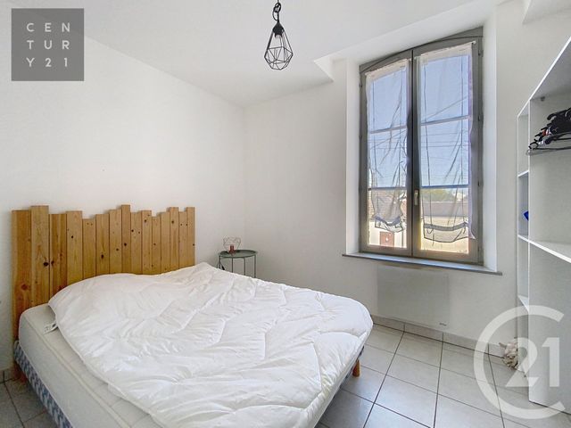 Appartement à louer - 2 pièces - 28.15 m2 - STE SAVINE - 10 - CHAMPAGNE-ARDENNE - Century 21 Lairé Immobilier