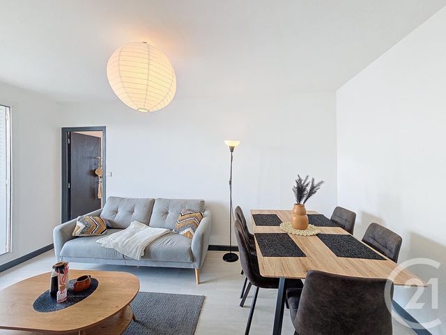 Appartement F2 bis à louer - 3 pièces - 54.1 m2 - TROYES - 10 - CHAMPAGNE-ARDENNE - Century 21 Lairé Immobilier