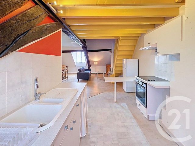Appartement F2 à louer - 2 pièces - 46.63 m2 - TROYES - 10 - CHAMPAGNE-ARDENNE - Century 21 Lairé Immobilier