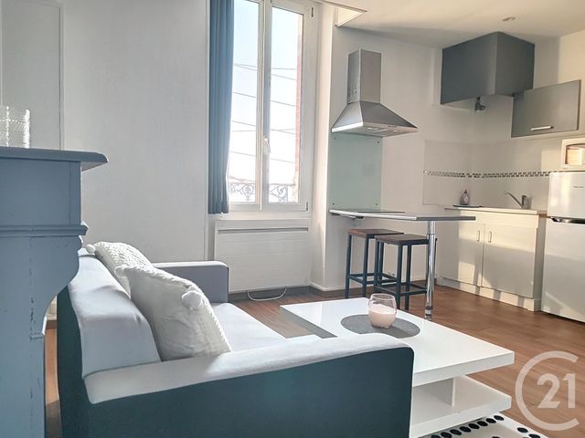 Appartement F2 à louer - 2 pièces - 34.5 m2 - TROYES - 10 - CHAMPAGNE-ARDENNE - Century 21 Lairé Immobilier