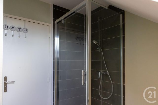 Appartement Chambre à louer - 1 pièce - 10.0 m2 - TROYES - 10 - CHAMPAGNE-ARDENNE - Century 21 Lairé Immobilier