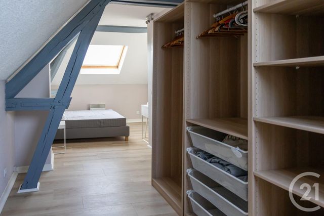 Appartement Chambre à louer - 1 pièce - 10.0 m2 - TROYES - 10 - CHAMPAGNE-ARDENNE - Century 21 Lairé Immobilier