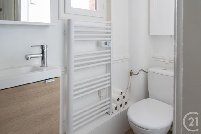 Appartement Chambre à louer - 1 pièce - 10.0 m2 - TROYES - 10 - CHAMPAGNE-ARDENNE - Century 21 Lairé Immobilier