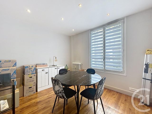 Appartement à vendre - 3 pièces - 47.98 m2 - TROYES - 10 - CHAMPAGNE-ARDENNE - Century 21 Lairé Immobilier