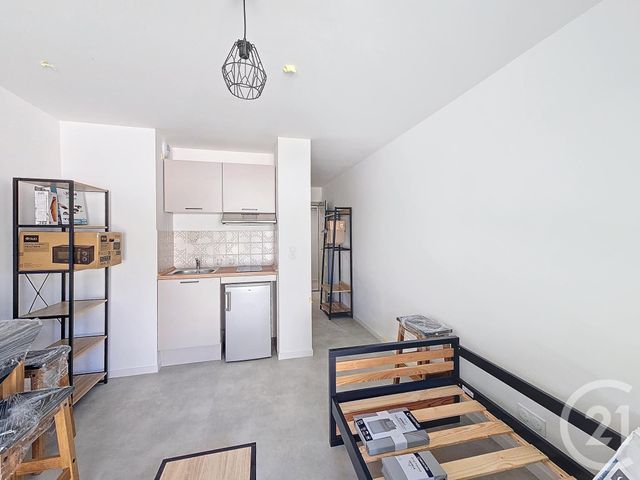 Appartement F1 à louer - 1 pièce - 20.9 m2 - TROYES - 10 - CHAMPAGNE-ARDENNE - Century 21 Lairé Immobilier