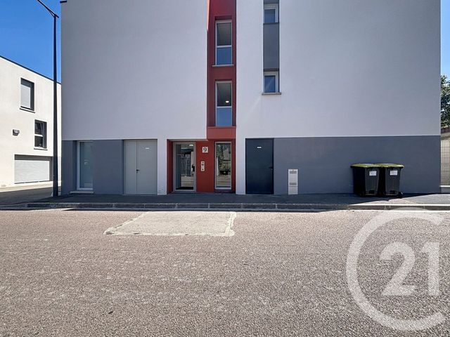 Appartement F1 à louer - 1 pièce - 20.9 m2 - TROYES - 10 - CHAMPAGNE-ARDENNE - Century 21 Lairé Immobilier