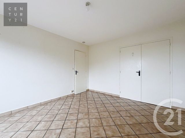Appartement à vendre - 2 pièces - 43.71 m2 - TROYES - 10 - CHAMPAGNE-ARDENNE - Century 21 Lairé Immobilier