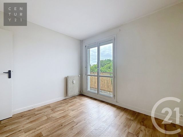 Appartement à vendre - 2 pièces - 43.71 m2 - TROYES - 10 - CHAMPAGNE-ARDENNE - Century 21 Lairé Immobilier