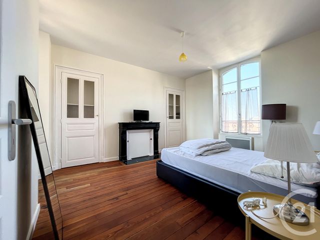 Appartement T3 à louer - 3 pièces - 63.73 m2 - TROYES - 10 - CHAMPAGNE-ARDENNE - Century 21 Lairé Immobilier
