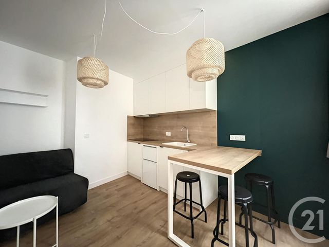 Appartement F1 à louer - 1 pièce - 16.5 m2 - TROYES - 10 - CHAMPAGNE-ARDENNE - Century 21 Lairé Immobilier