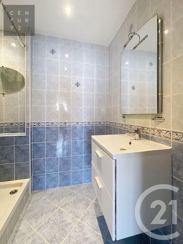 Appartement F2 à vendre - 2 pièces - 44.89 m2 - TROYES - 10 - CHAMPAGNE-ARDENNE - Century 21 Lairé Immobilier
