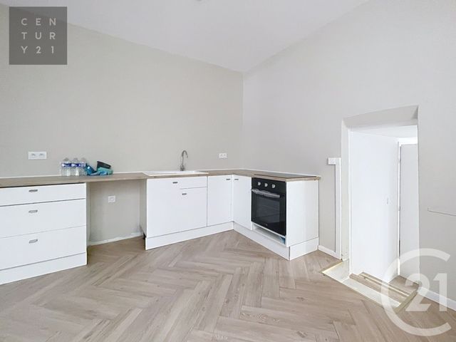 Appartement à vendre - 4 pièces - 68.7 m2 - TROYES - 10 - CHAMPAGNE-ARDENNE - Century 21 Lairé Immobilier