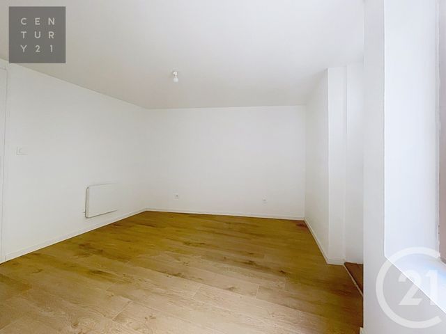 Appartement à vendre - 4 pièces - 68.7 m2 - TROYES - 10 - CHAMPAGNE-ARDENNE - Century 21 Lairé Immobilier