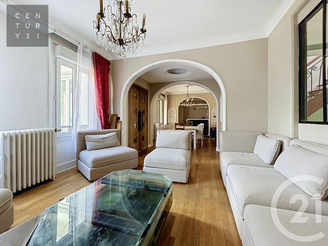 maison à vendre - 8 pièces - 331.0 m2 - TROYES - 10 - CHAMPAGNE-ARDENNE - Century 21 Lairé Immobilier