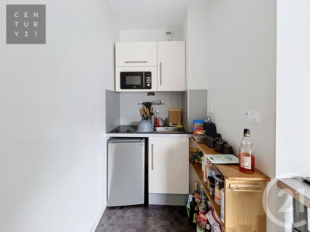 Appartement Studio à vendre - 1 pièce - 22.35 m2 - TROYES - 10 - CHAMPAGNE-ARDENNE - Century 21 Lairé Immobilier