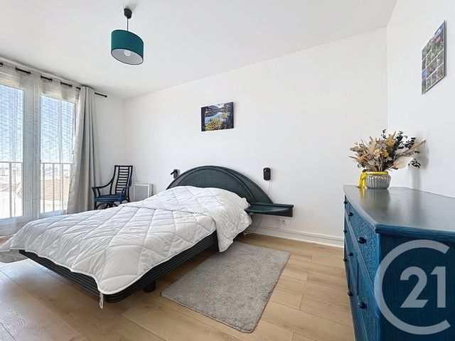 Appartement F2 à louer - 2 pièces - 44.66 m2 - TROYES - 10 - CHAMPAGNE-ARDENNE - Century 21 Lairé Immobilier