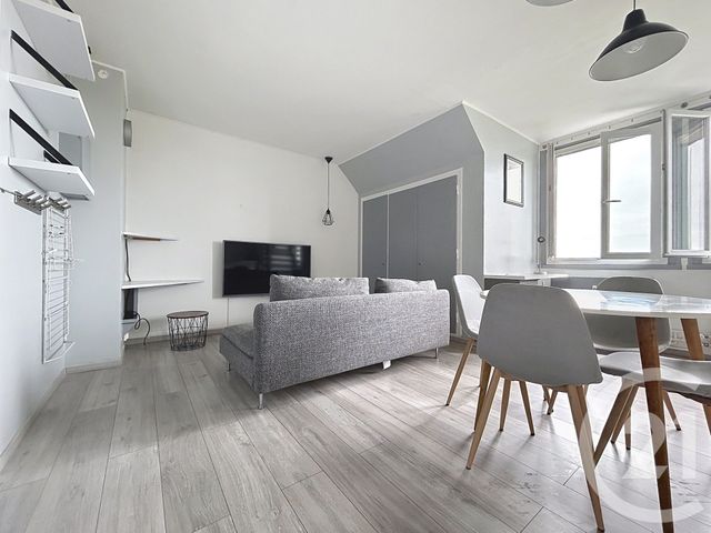 Appartement Studio à louer - 1 pièce - 25.59 m2 - TROYES - 10 - CHAMPAGNE-ARDENNE - Century 21 Lairé Immobilier