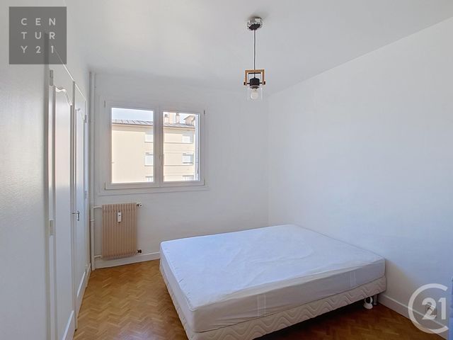 Appartement F3 à vendre - 3 pièces - 61.0 m2 - TROYES - 10 - CHAMPAGNE-ARDENNE - Century 21 Lairé Immobilier