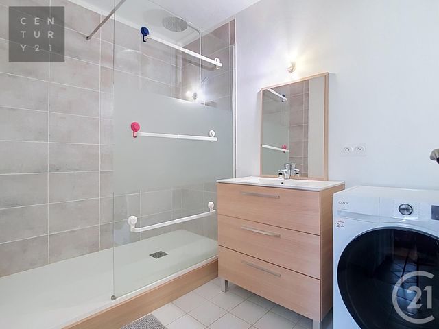 Appartement F3 à vendre - 3 pièces - 61.0 m2 - TROYES - 10 - CHAMPAGNE-ARDENNE - Century 21 Lairé Immobilier