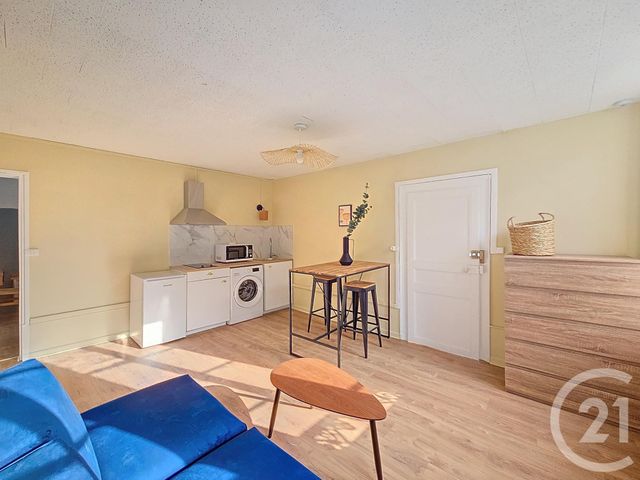 Appartement F2 à louer - 2 pièces - 29.56 m2 - TROYES - 10 - CHAMPAGNE-ARDENNE - Century 21 Lairé Immobilier