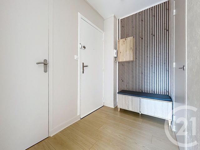 Appartement F2 à louer - 2 pièces - 47.66 m2 - TROYES - 10 - CHAMPAGNE-ARDENNE - Century 21 Lairé Immobilier