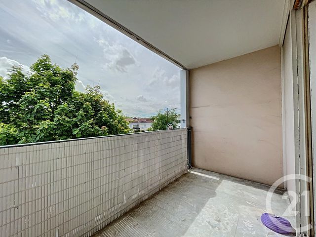 Appartement F2 à louer - 2 pièces - 43.6 m2 - TROYES - 10 - CHAMPAGNE-ARDENNE - Century 21 Lairé Immobilier