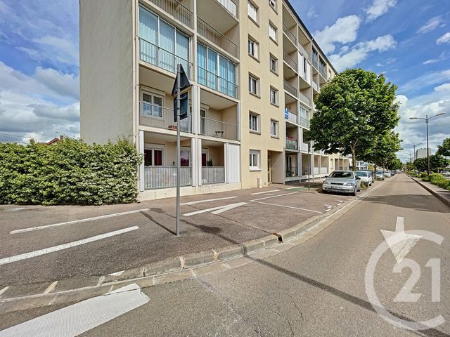Appartement F2 à louer - 2 pièces - 43.6 m2 - TROYES - 10 - CHAMPAGNE-ARDENNE - Century 21 Lairé Immobilier