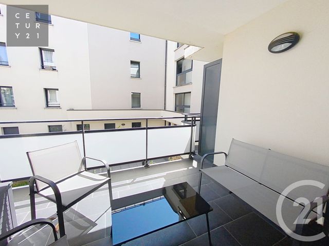 Appartement Studio à louer - 1 pièce - 27.0 m2 - STE SAVINE - 10 - CHAMPAGNE-ARDENNE - Century 21 Lairé Immobilier
