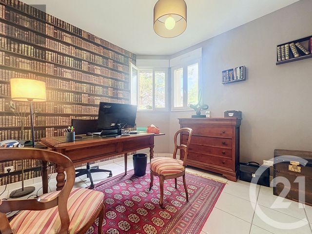 maison à vendre - 7 pièces - 367.68 m2 - CHARMONT SOUS BARBUISE - 10 - CHAMPAGNE-ARDENNE - Century 21 Lairé Immobilier