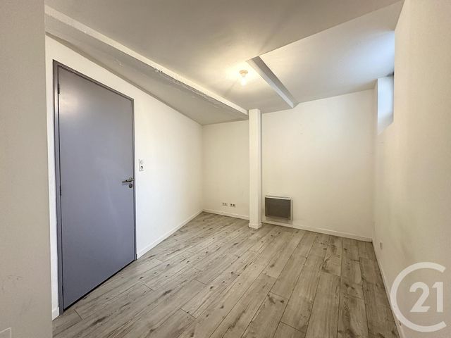 Appartement à louer - 3 pièces - 73.0 m2 - TROYES - 10 - CHAMPAGNE-ARDENNE - Century 21 Lairé Immobilier