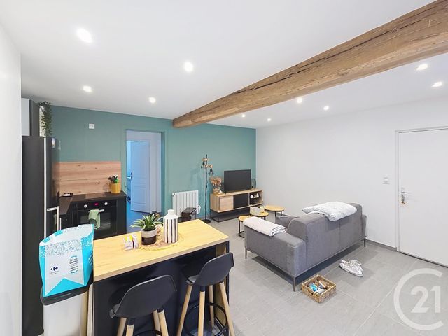 Appartement F2 à louer - 2 pièces - 45.0 m2 - TROYES - 10 - CHAMPAGNE-ARDENNE - Century 21 Lairé Immobilier