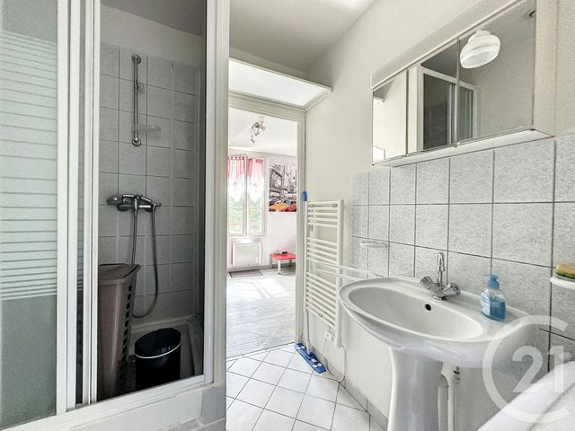 Appartement F1 à louer - 1 pièce - 21.5 m2 - TROYES - 10 - CHAMPAGNE-ARDENNE - Century 21 Lairé Immobilier