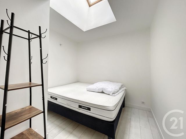 Appartement T2 à louer - 2 pièces - 22.8 m2 - TROYES - 10 - CHAMPAGNE-ARDENNE - Century 21 Lairé Immobilier