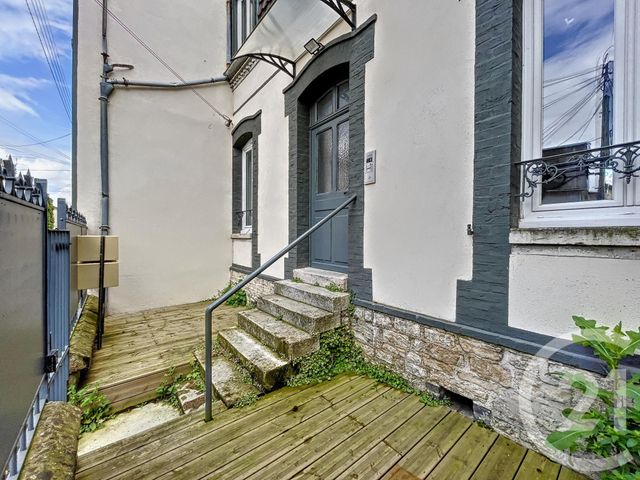 Appartement T2 à louer - 2 pièces - 22.8 m2 - TROYES - 10 - CHAMPAGNE-ARDENNE - Century 21 Lairé Immobilier