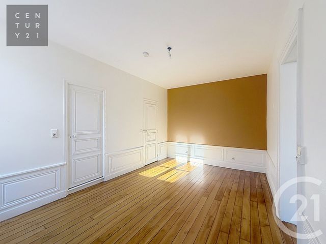 Appartement T3 à louer - 3 pièces - 62.81 m2 - TROYES - 10 - CHAMPAGNE-ARDENNE - Century 21 Lairé Immobilier
