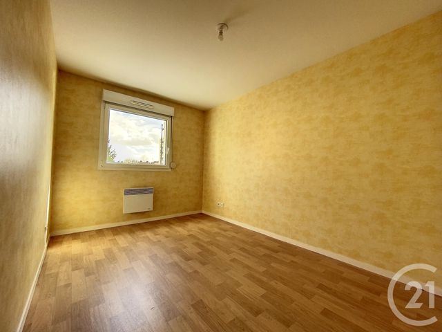 Appartement F3 à louer - 3 pièces - 67.89 m2 - TROYES - 10 - CHAMPAGNE-ARDENNE - Century 21 Lairé Immobilier