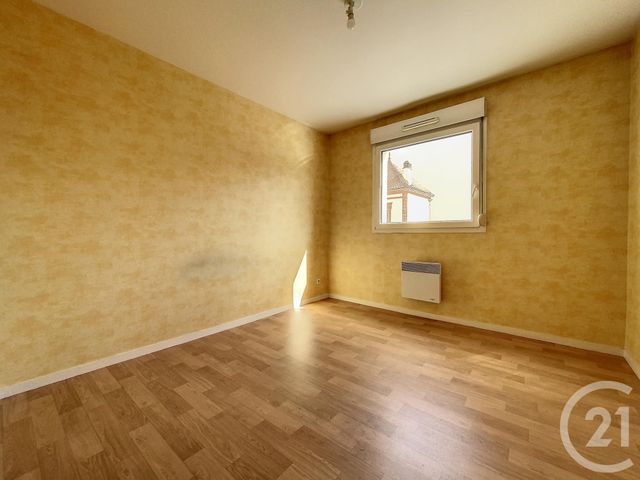 Appartement F3 à louer - 3 pièces - 67.89 m2 - TROYES - 10 - CHAMPAGNE-ARDENNE - Century 21 Lairé Immobilier