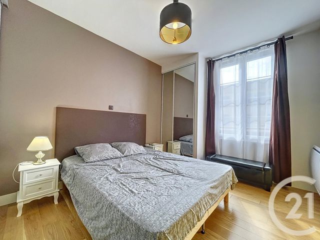 Appartement T3 à louer - 3 pièces - 47.3 m2 - TROYES - 10 - CHAMPAGNE-ARDENNE - Century 21 Lairé Immobilier