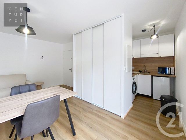 Appartement Studio à louer - 1 pièce - 27.26 m2 - TROYES - 10 - CHAMPAGNE-ARDENNE - Century 21 Lairé Immobilier