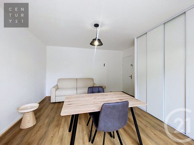 Appartement Studio à louer - 1 pièce - 27.26 m2 - TROYES - 10 - CHAMPAGNE-ARDENNE - Century 21 Lairé Immobilier